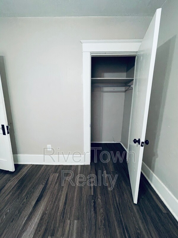 Building Photo - 3635 Carnes Ave