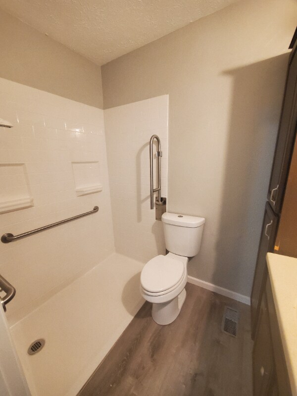 Building Photo - 20 Euclid St