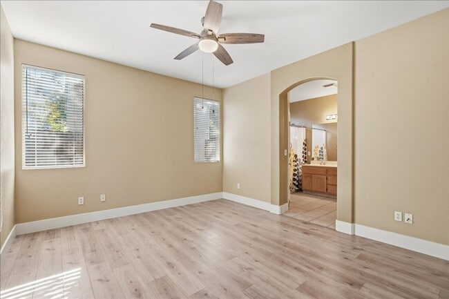 Building Photo - 3424 Babson Dr