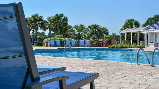 Building Photo - 94 Whiting Ln