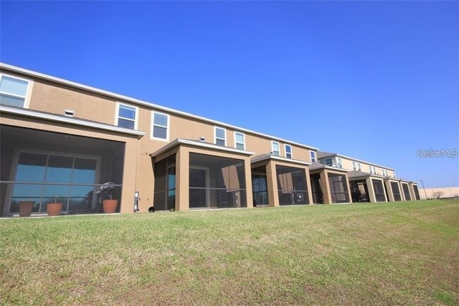 Building Photo - 6843 40th Ln N