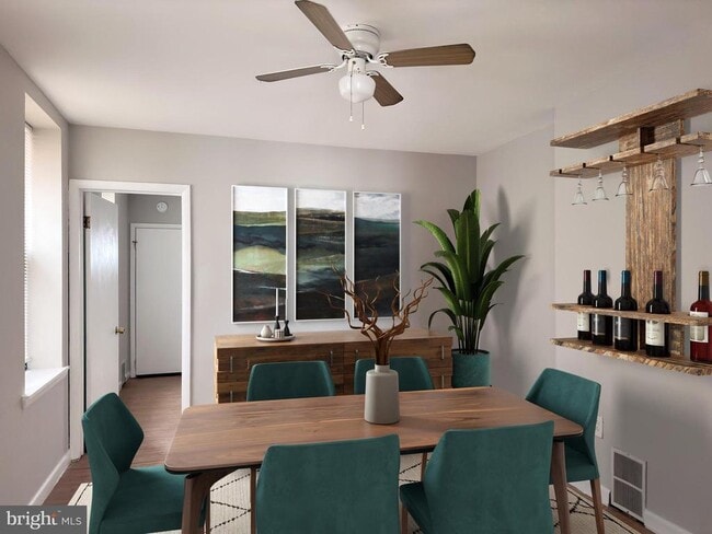 Building Photo - 2113 S 18th St