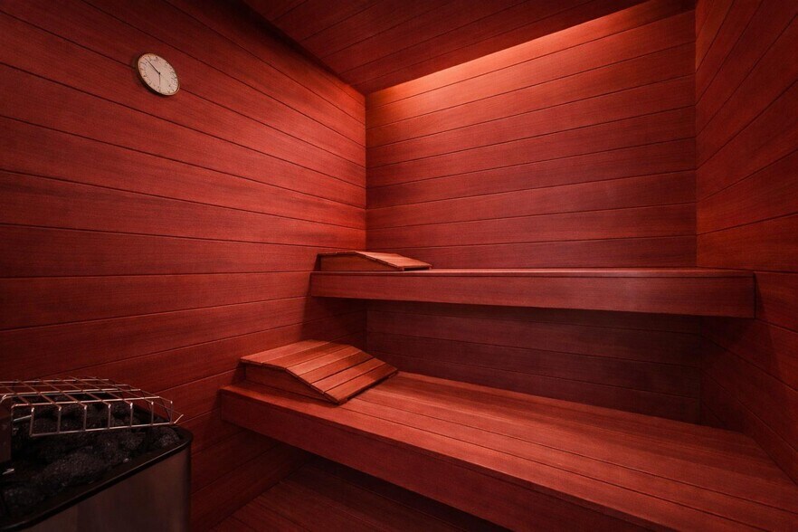 Building Photo - 54 Bleecker St