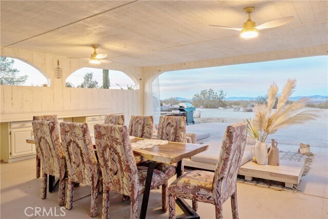 Building Photo - 70410 Cottonwood Dr