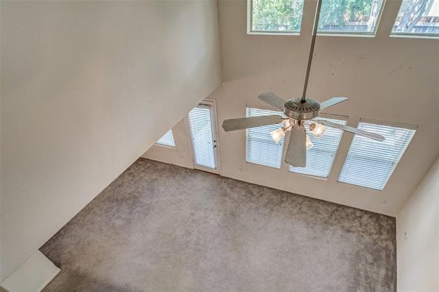 Building Photo - 9948 Fleetwood Dr