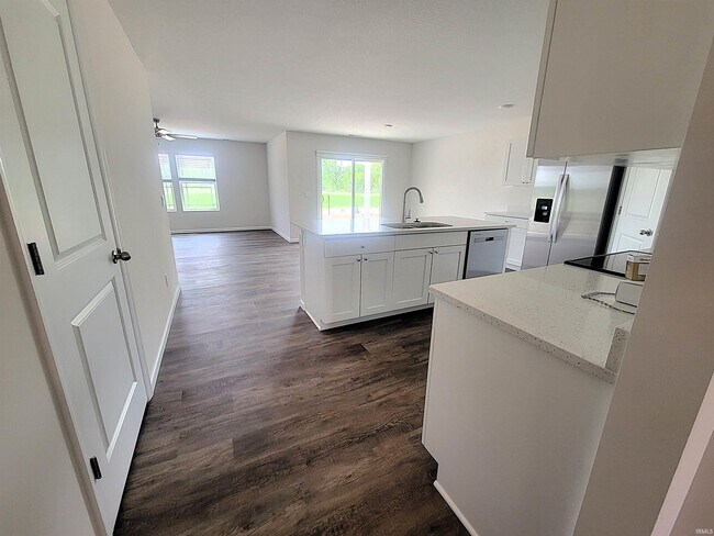 Building Photo - 3719 Remi Pl