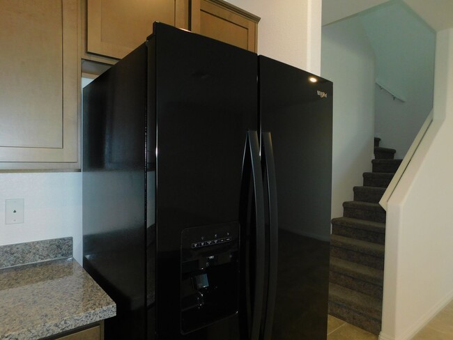 Building Photo - 1192 Mission View Ct