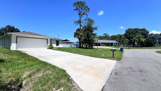 Building Photo - BEAUTIFUL 3BD/2BA Home in Palm Bay!!