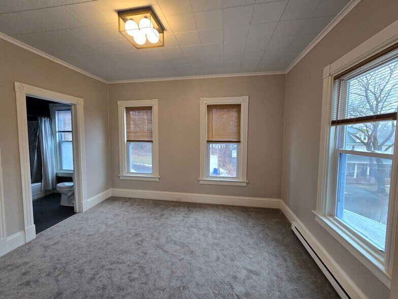 Bedroom - 10 Hamilton St