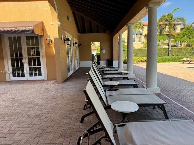 Building Photo - 14733 SW 11th St