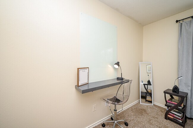 Building Photo - 12122 Lucky Meadow Dr