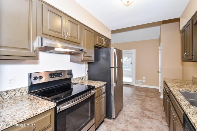 Building Photo - 1200 Goshen Ln