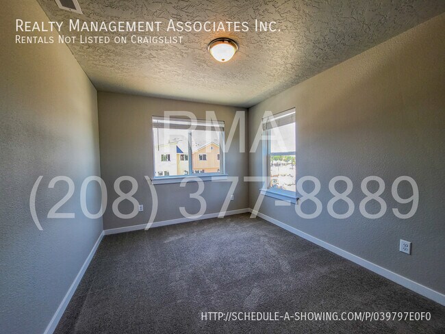 Building Photo - Brand New Luxury 4 Bedroom Townhome in Wes...