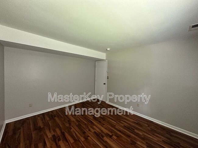 Building Photo - 4017 Grimstead Ln