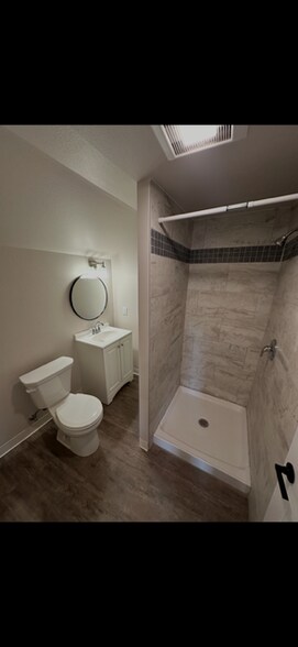 Building Photo - 602.5 S 9th St