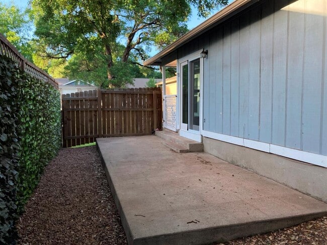 Building Photo - 4507 Brown Bark Pl