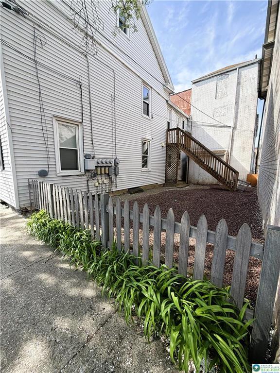 Building Photo - 165 W Nesquehoning St