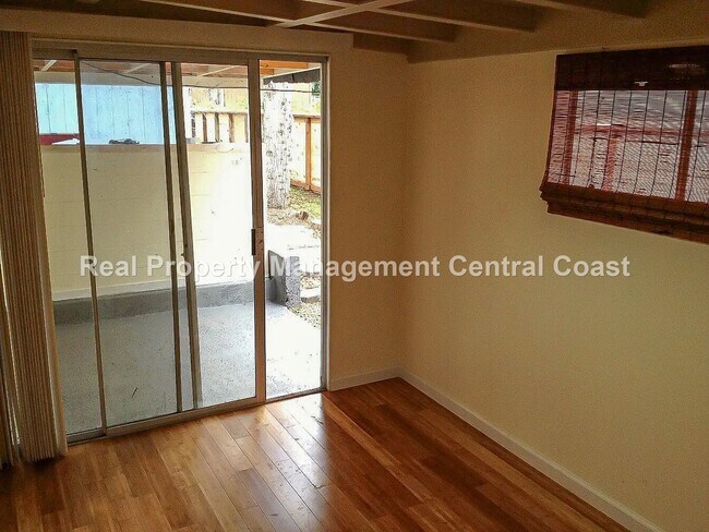 Building Photo - AVAILABLE OCTOBER - Nice Home in Los Osos ...