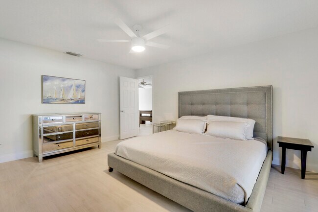 Building Photo - 125 Arrowhead Cir