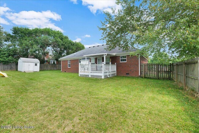 Building Photo - 2014 Cherrywood Dr