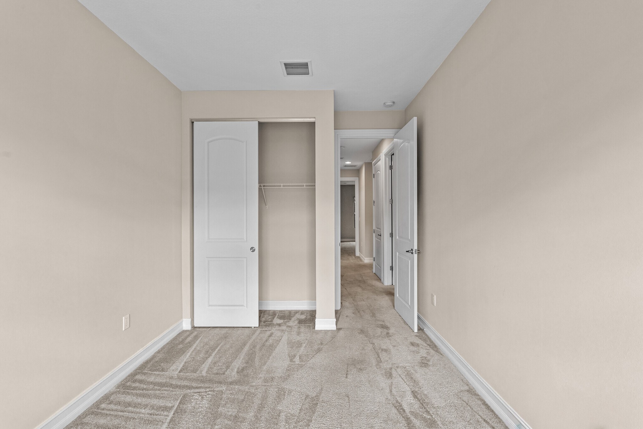 Room #2 - 10103 Akenside Dr