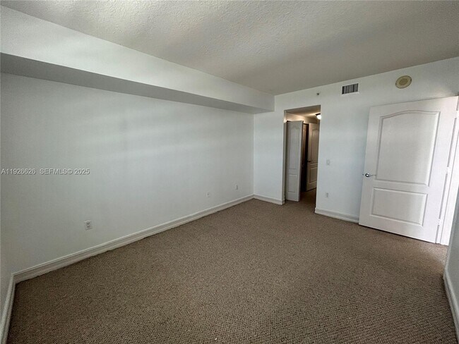 Building Photo - 117 NW 42nd Ave