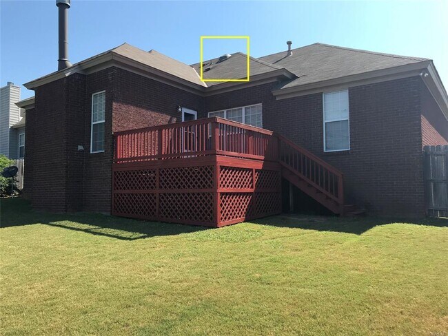 Building Photo - 2155 Chancellor Ridge Rd