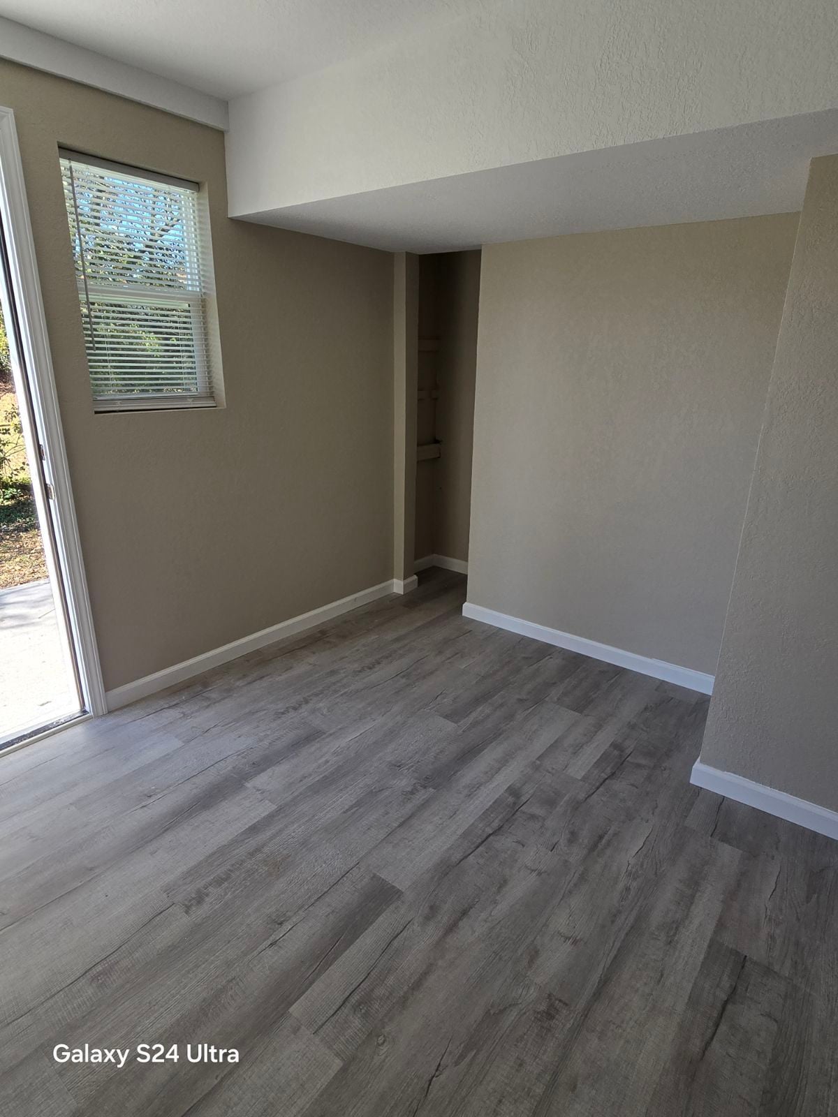 Building Photo - 110 Tacoma Rd