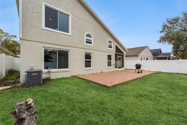 Building Photo - 7236 Somersworth Dr