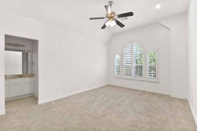 Building Photo - 12119 Sonora Canyon Ln