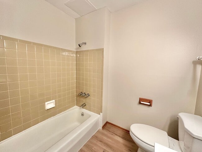 Building Photo - 5828-5830 North 76th Street