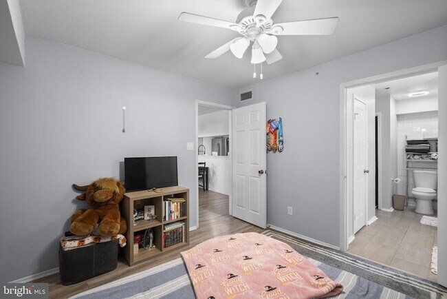 Building Photo - 3311 Wyndham Cir