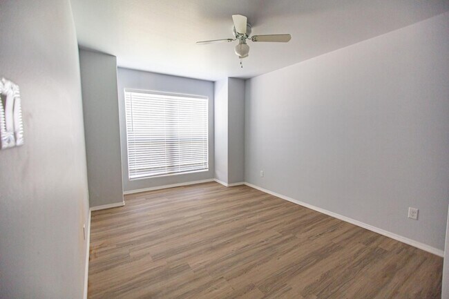 Building Photo - 8623 10th St