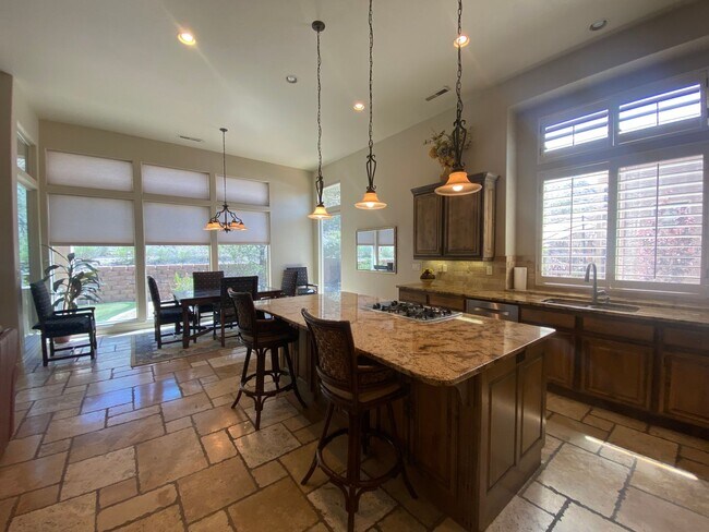 Building Photo - Unfurnished Home in Sunbrook!