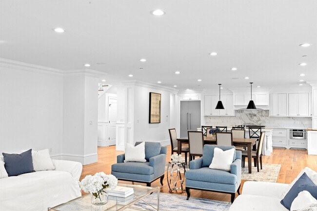 Building Photo - 45 Ocean Ledge Dr