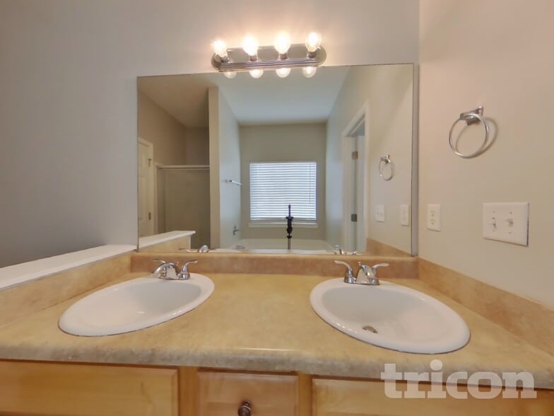 Building Photo - 17 Shaw Blvd