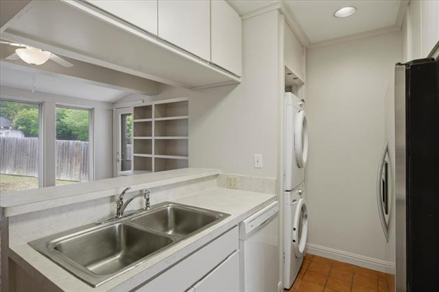 Building Photo - 3101 Westcliff Rd W