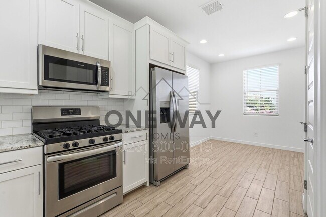 Building Photo - 2962 E Mohave Ln