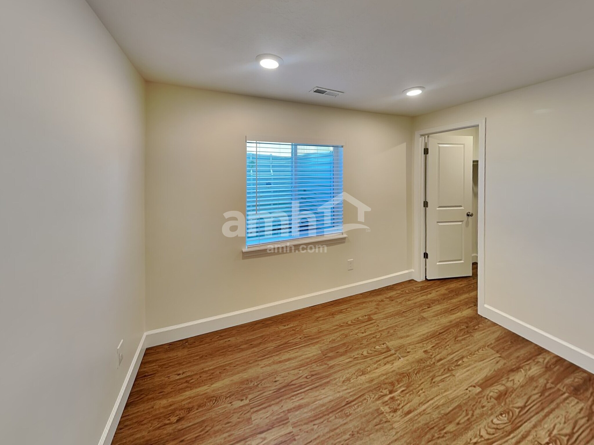 Building Photo - 4393 N Morgan Way