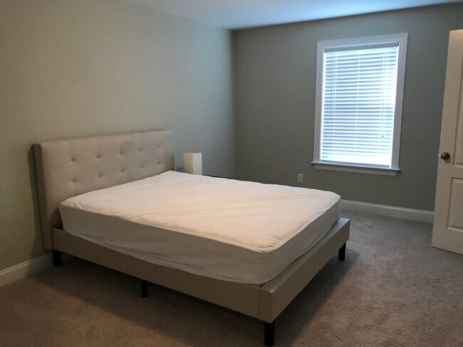 Building Photo - 850 Longleaf Pine Pl