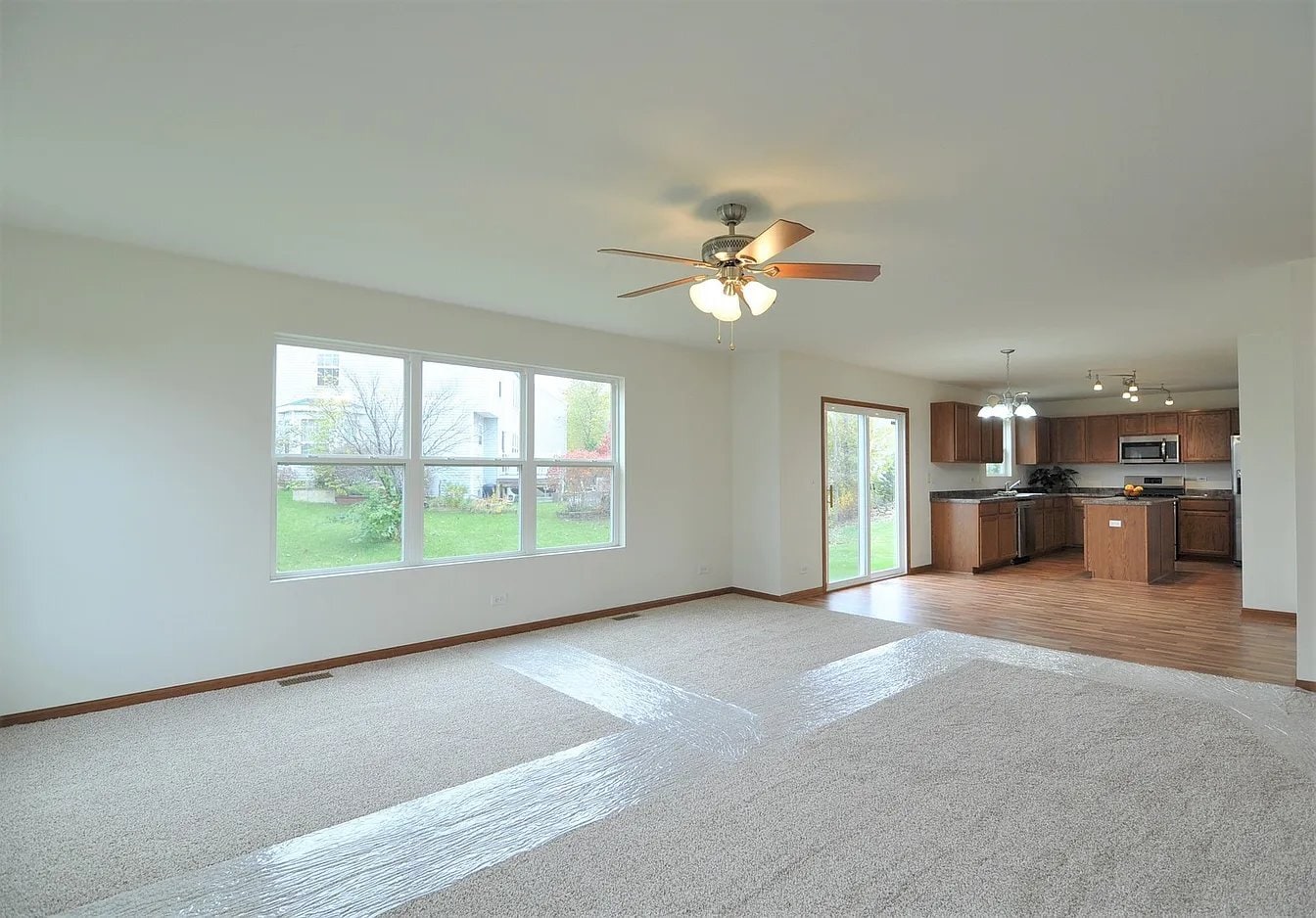 Building Photo - 1645 Prairieview Blvd