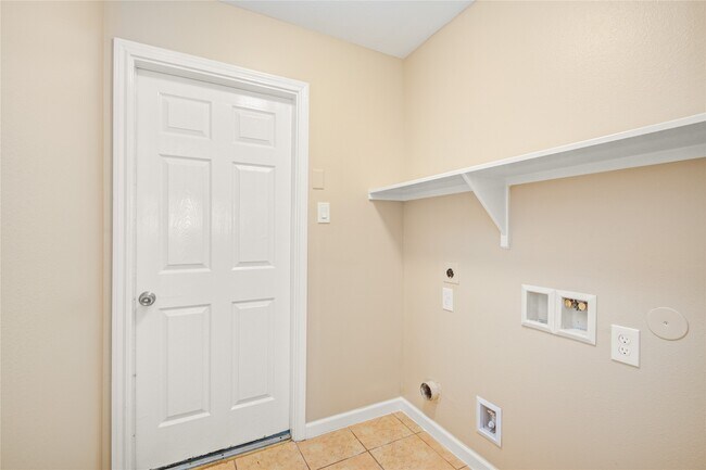 Building Photo - 10506 Pleasant Villas Ln