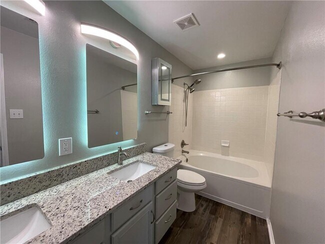 Building Photo - 1102 Keeshond Pl