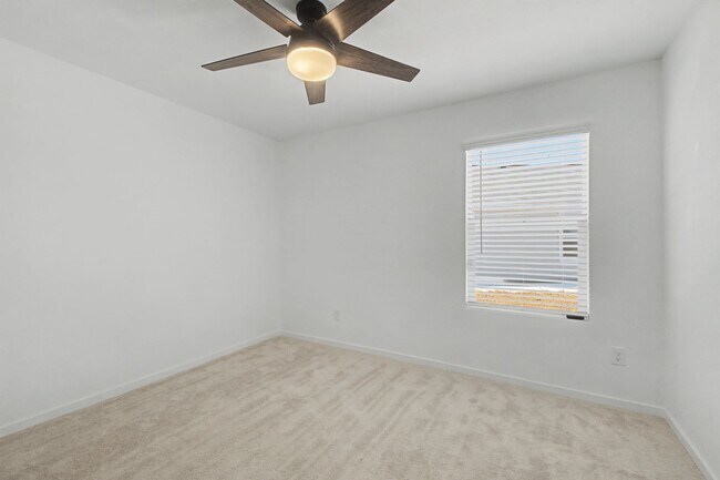 Building Photo - 6732 Bramblewood Dr