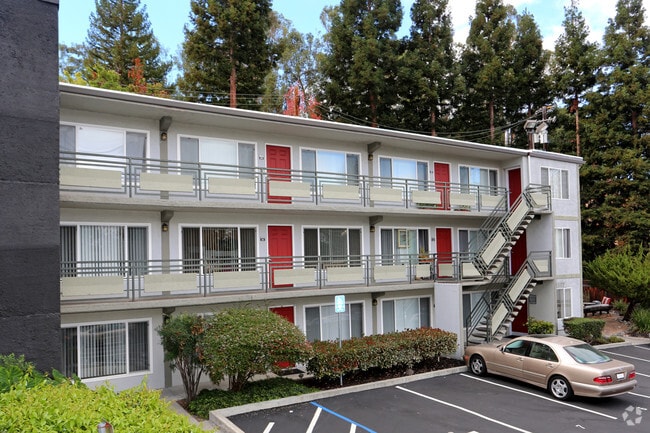 Lafayette Commons - 3255-3271 Mt Diablo Ct Lafayette CA 94549