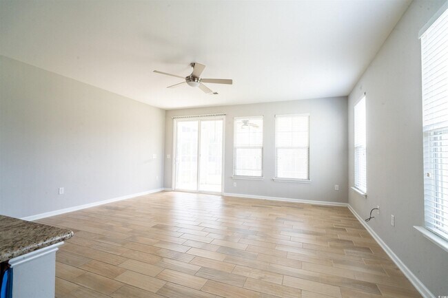 Building Photo - 2713 Scarecrow Way