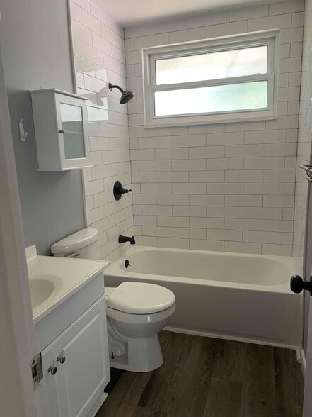 Building Photo - 3708 Whispering Pines Dr