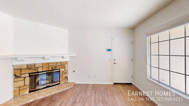 Building Photo - 12015 Stone Gate Way
