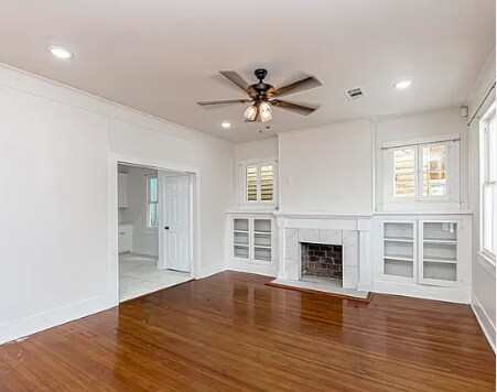 Building Photo - 519 S 16th St