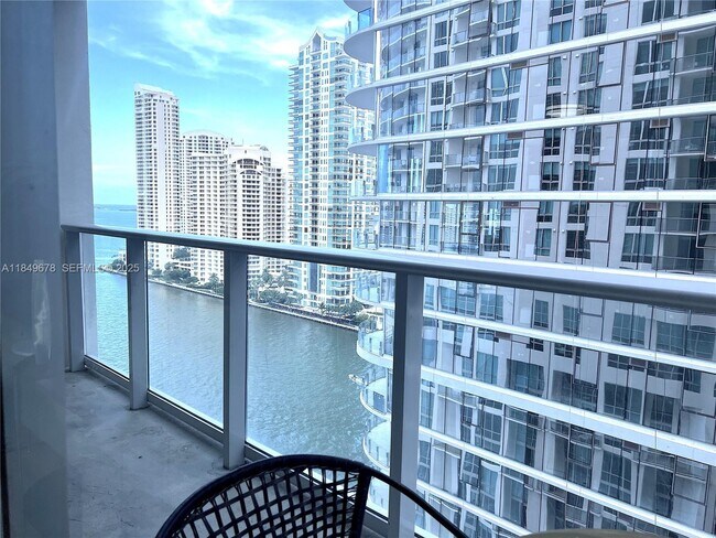 Building Photo - 300 S Biscayne Blvd